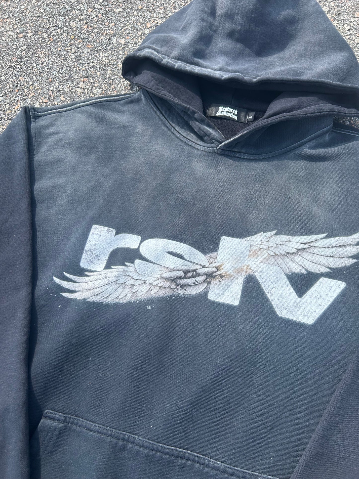 WINGS LOGO SUNFADE HOODIE BLACK