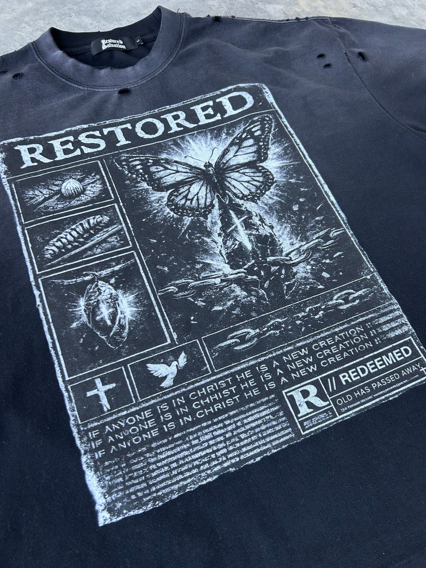 METAMORPHOSIS DISTRESSED BOXY TEE