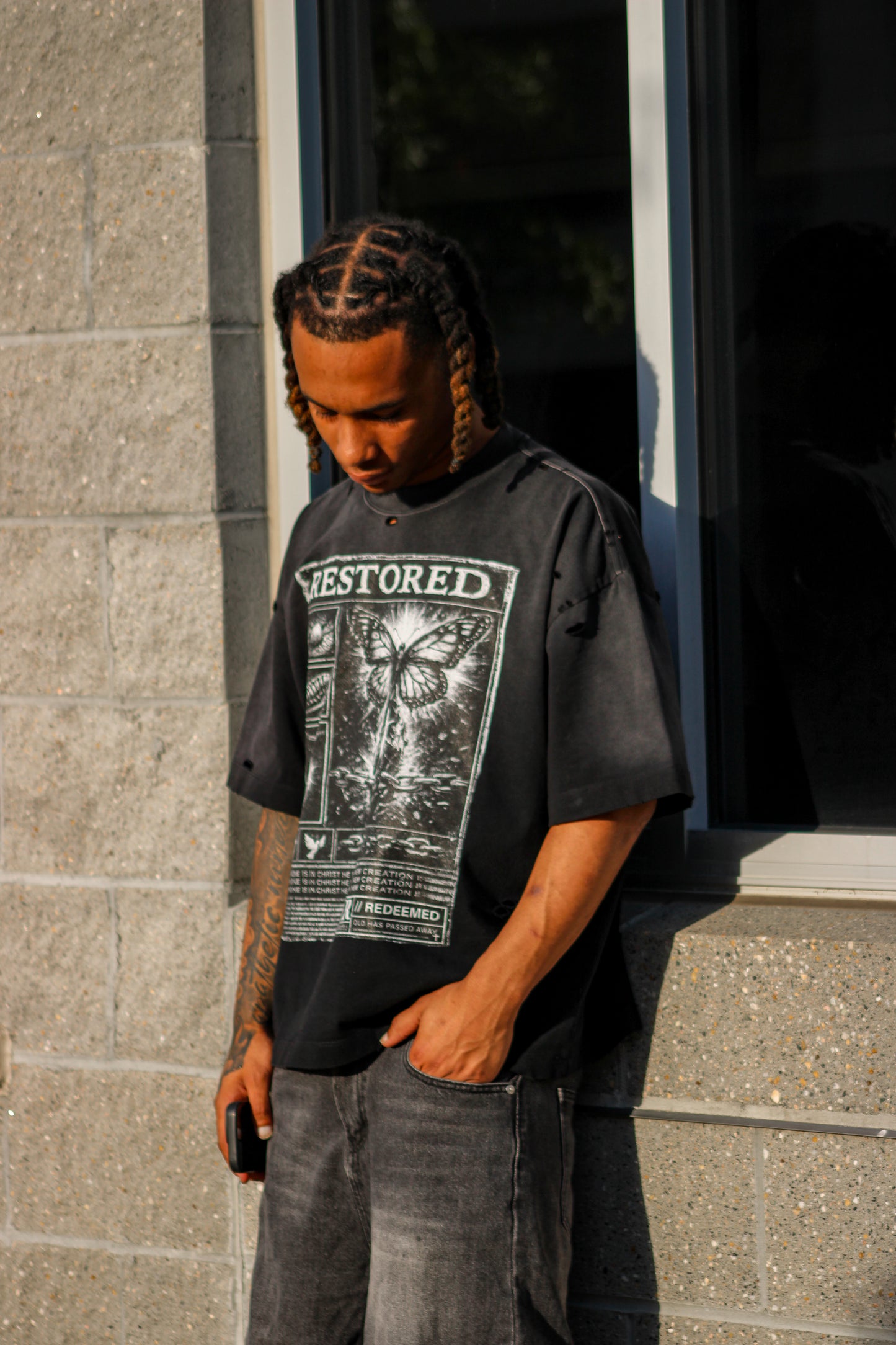 METAMORPHOSIS DISTRESSED BOXY TEE