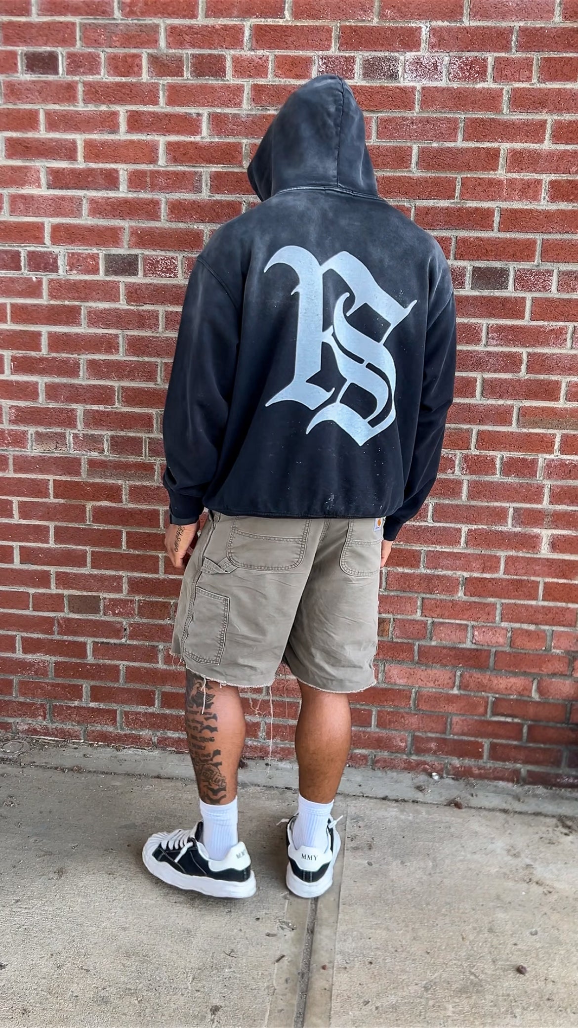 WINGS LOGO SUNFADE HOODIE BLACK