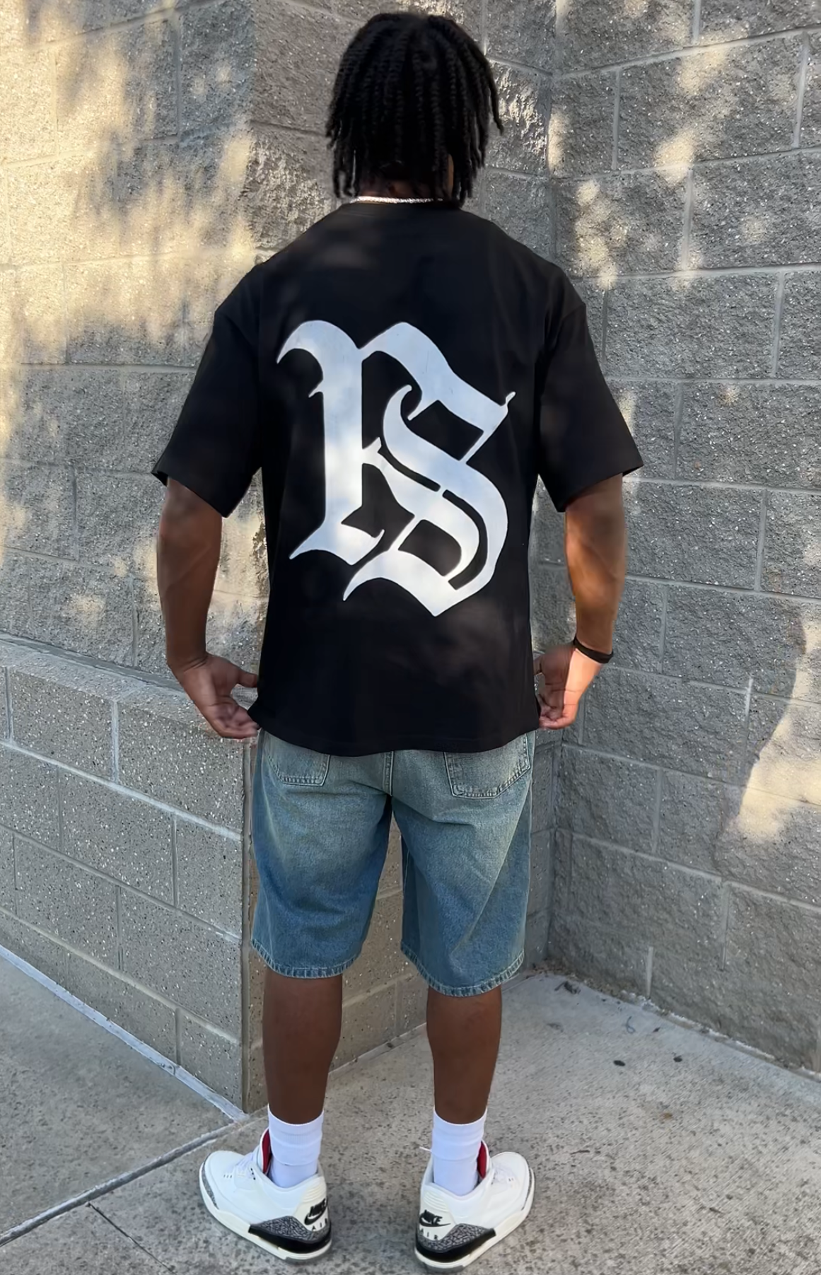 REACH FOR JESUS TEE